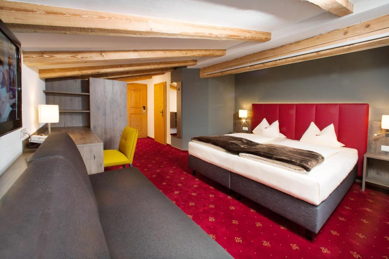 Hotel Bruno Fügen Eksteriør bilde