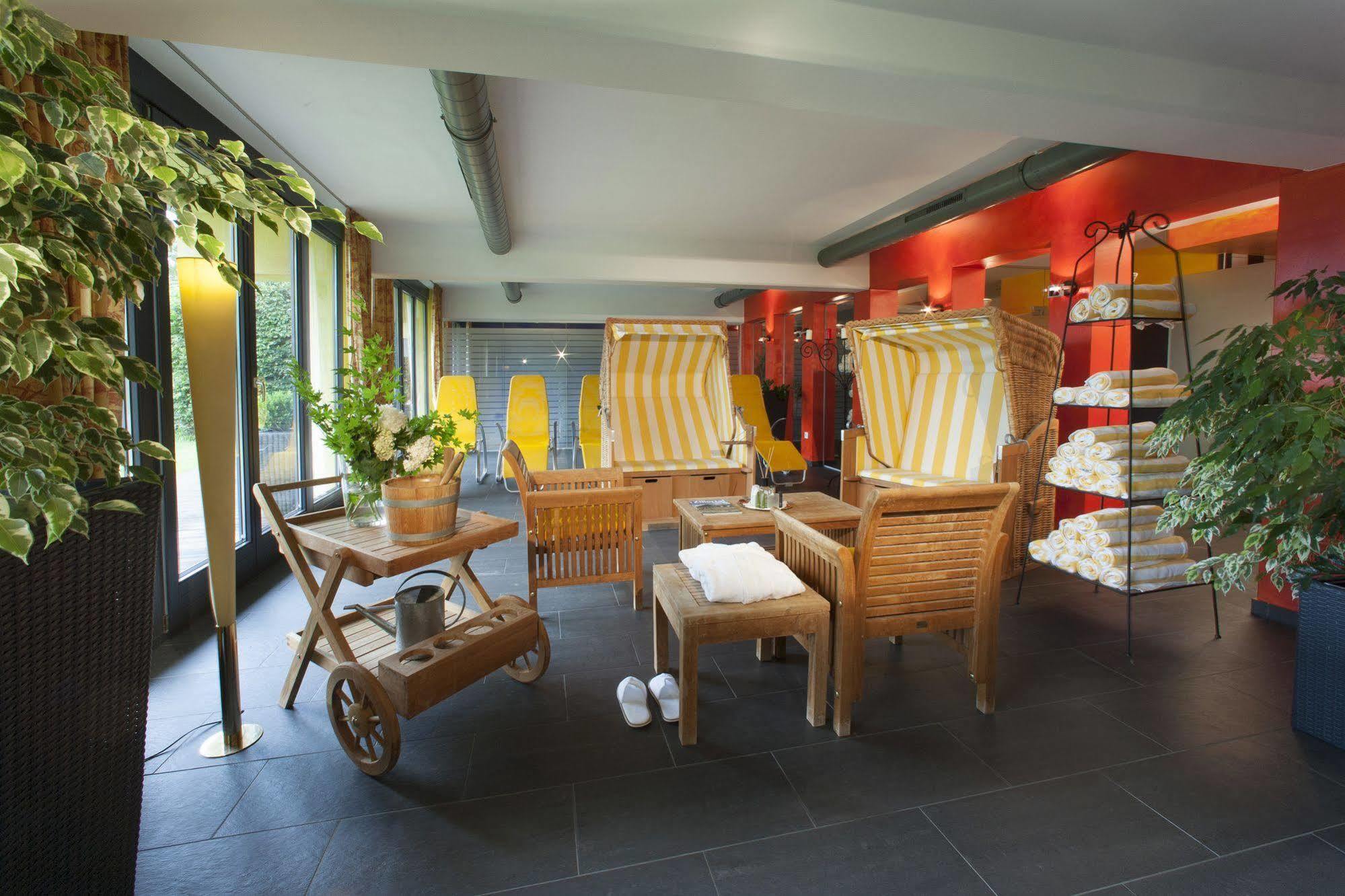 Hotel Bruno Fügen Eksteriør bilde